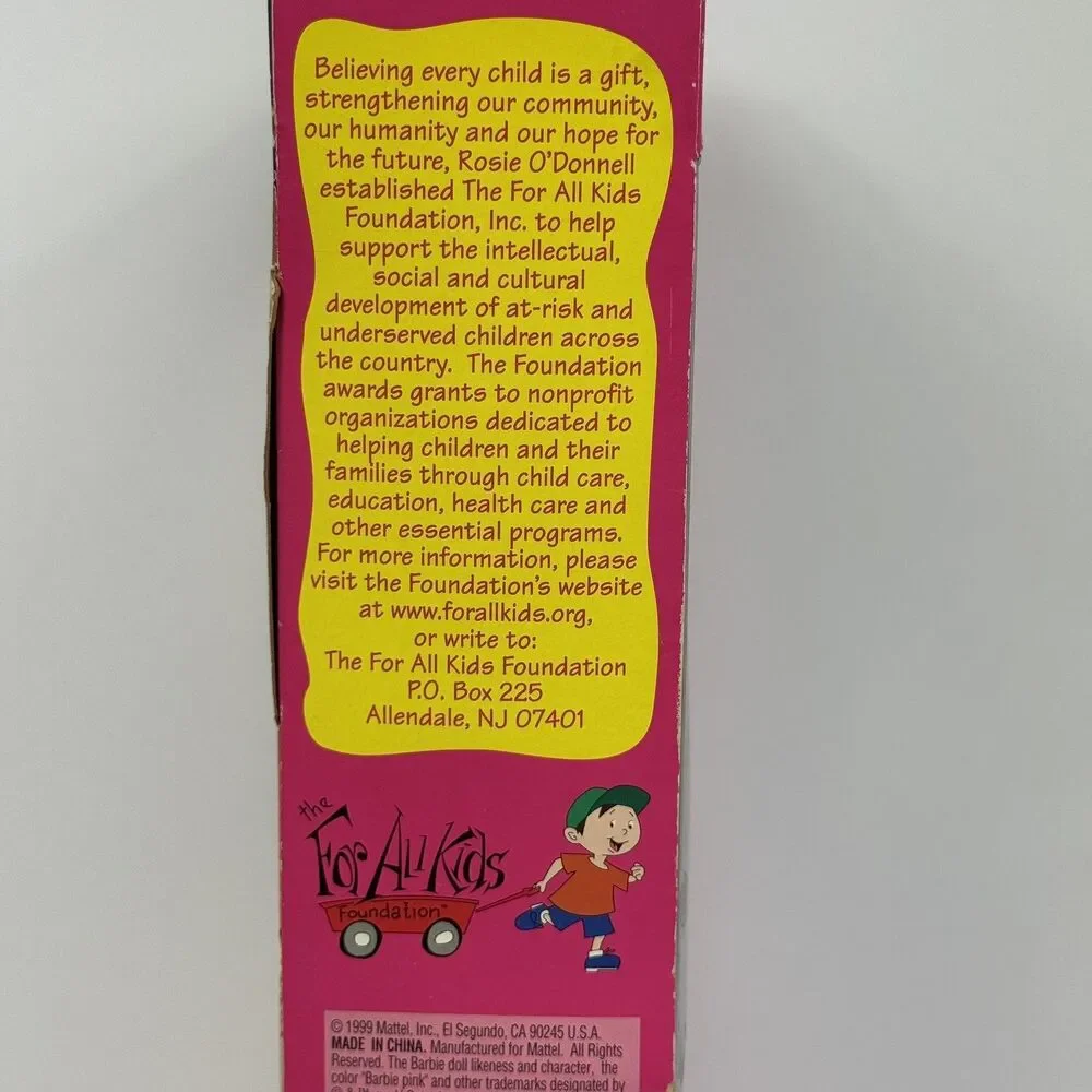1999 Rosie O'Donnell Friend of Barbie Doll Mattel New In Box #22016